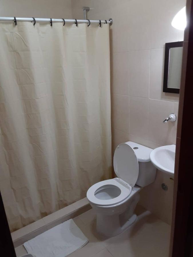 Pista Q Hostel And Apartments Oranjestad Dış mekan fotoğraf